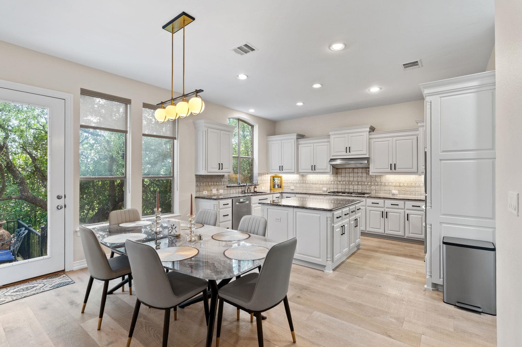 10700  Spiderling Ct