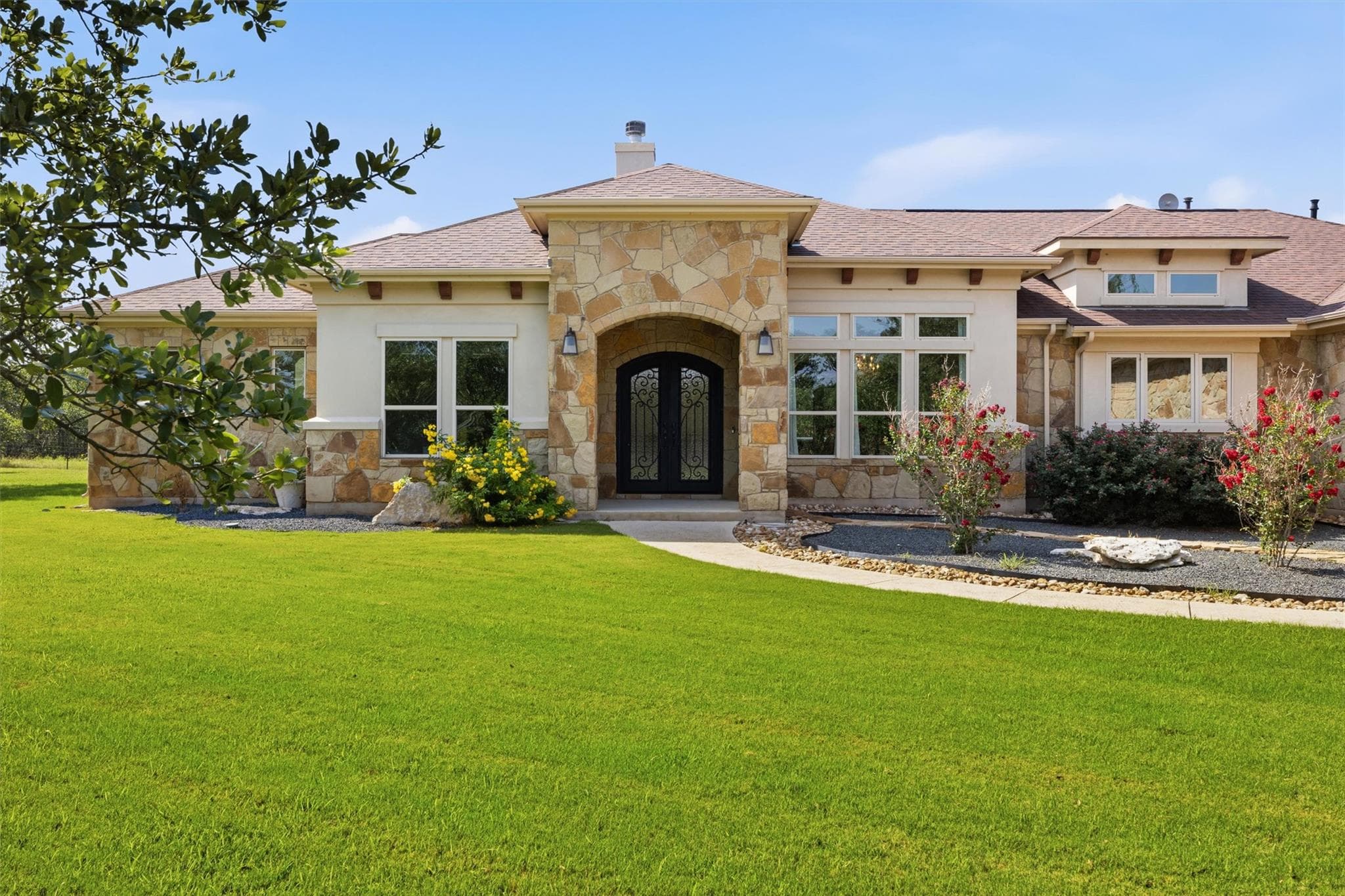 812  Jennings Branch Rd