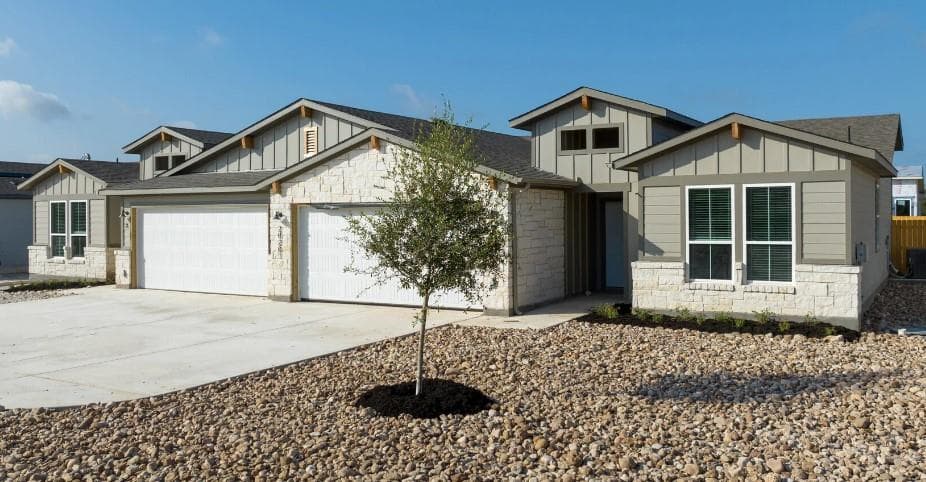 20105  Park Strip St  #A - B