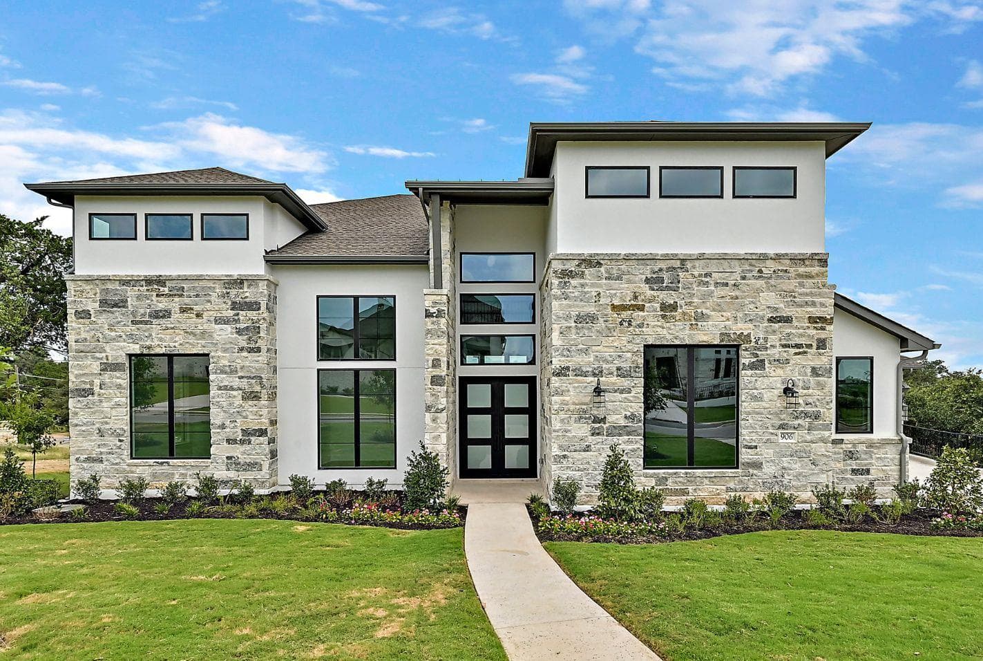 906 Bristol Creek Bnd