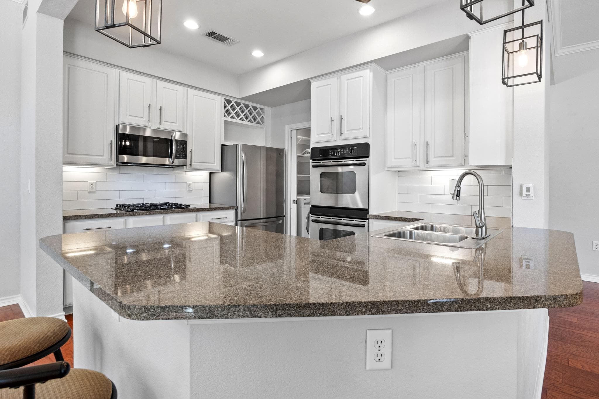 300 San Gabriel Village Blvd #410