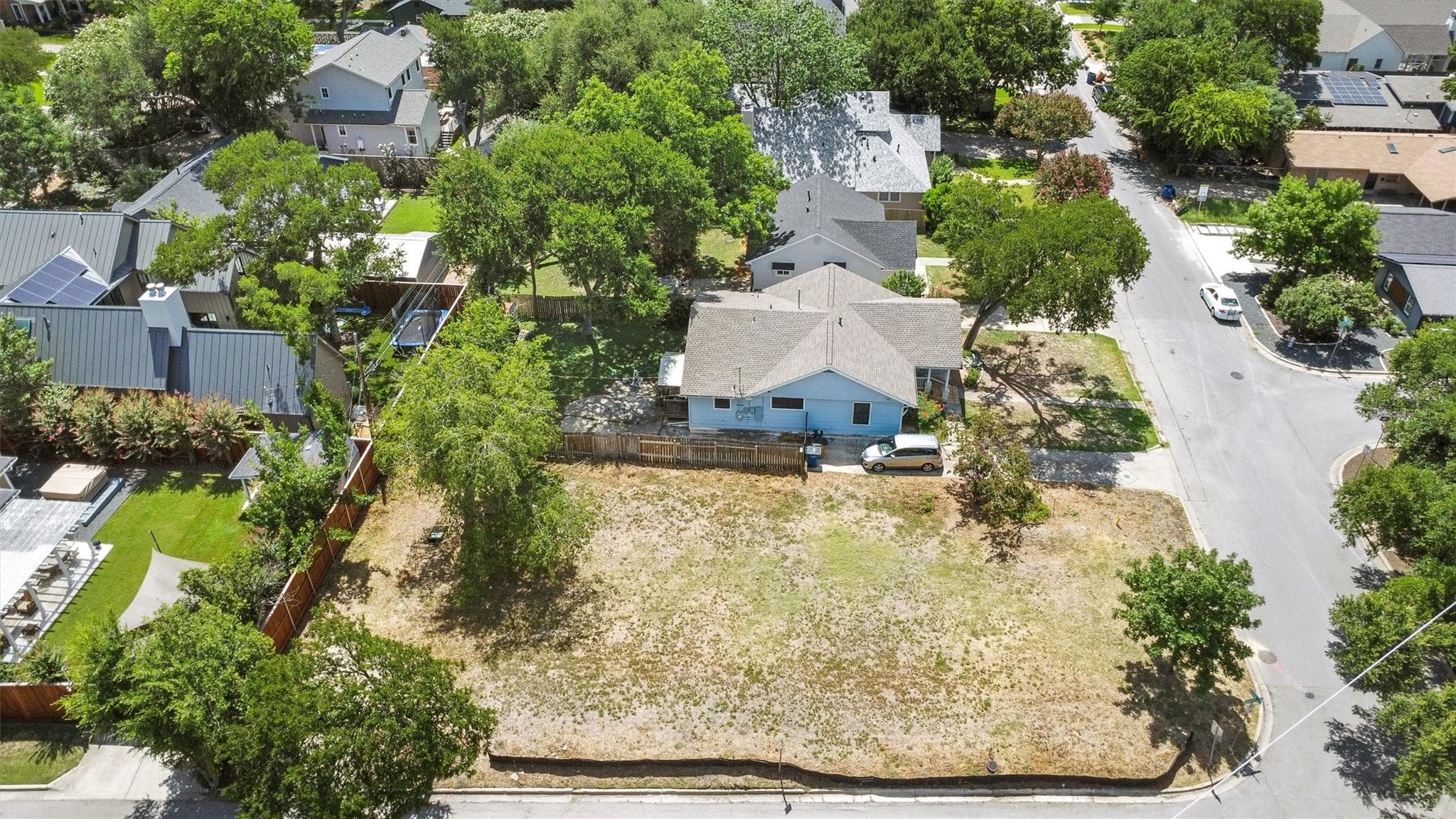 1810 Mohle Dr