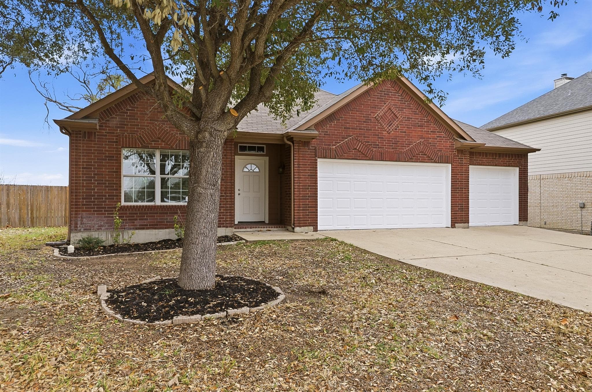 20829 Silverbell Ln