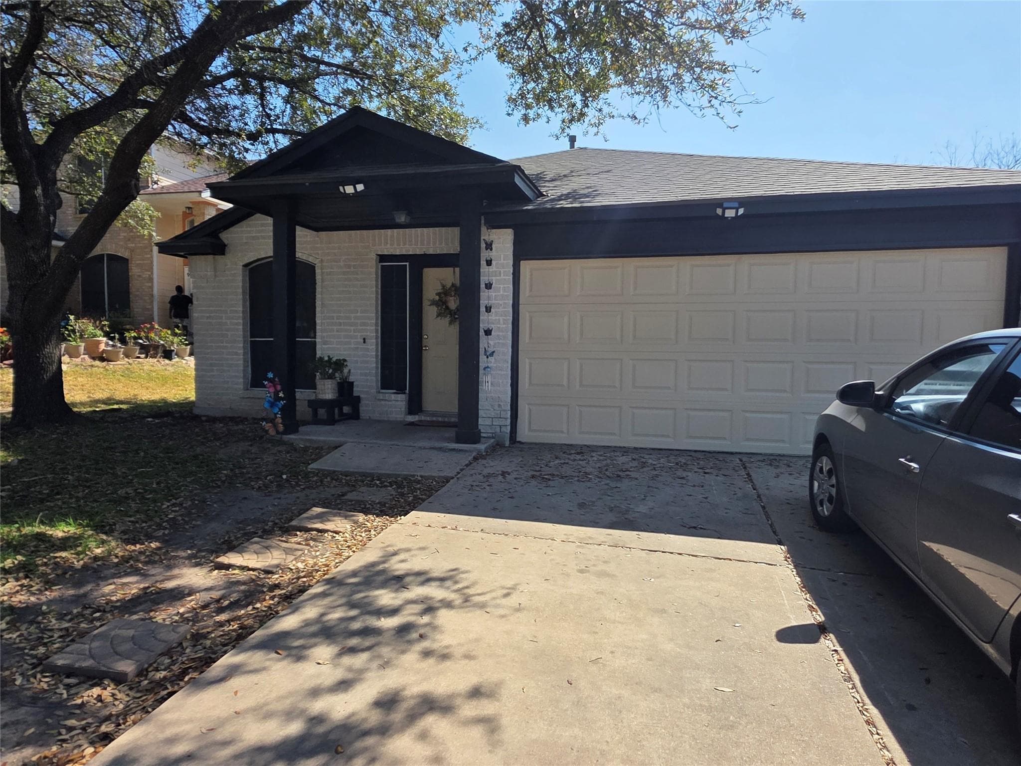 15308 Sarahs Creek Dr