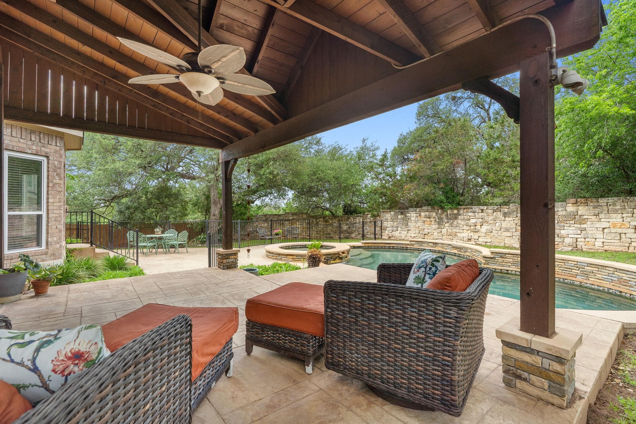 11532 Lafitte Ln