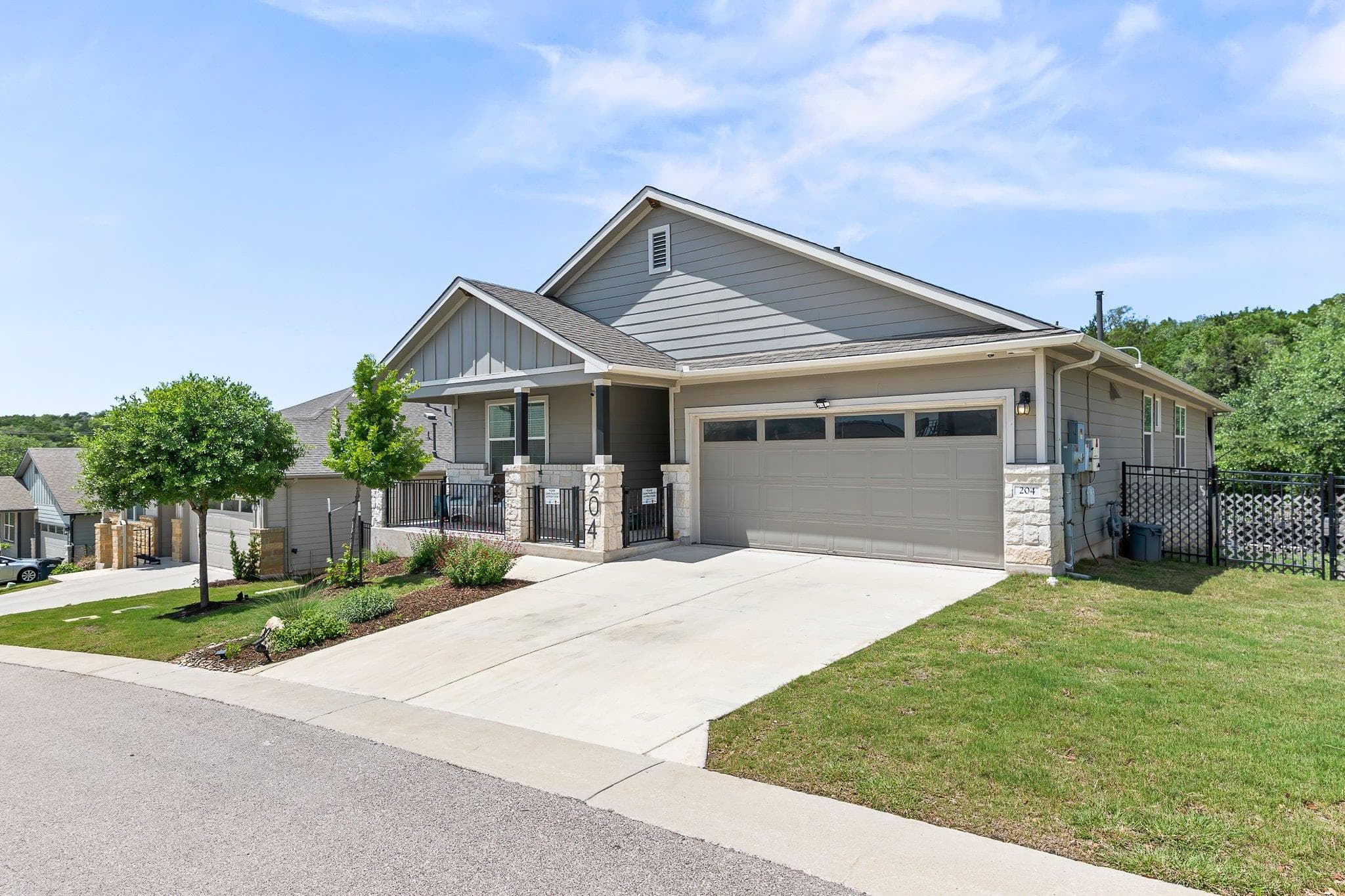 204 Florenz Ln