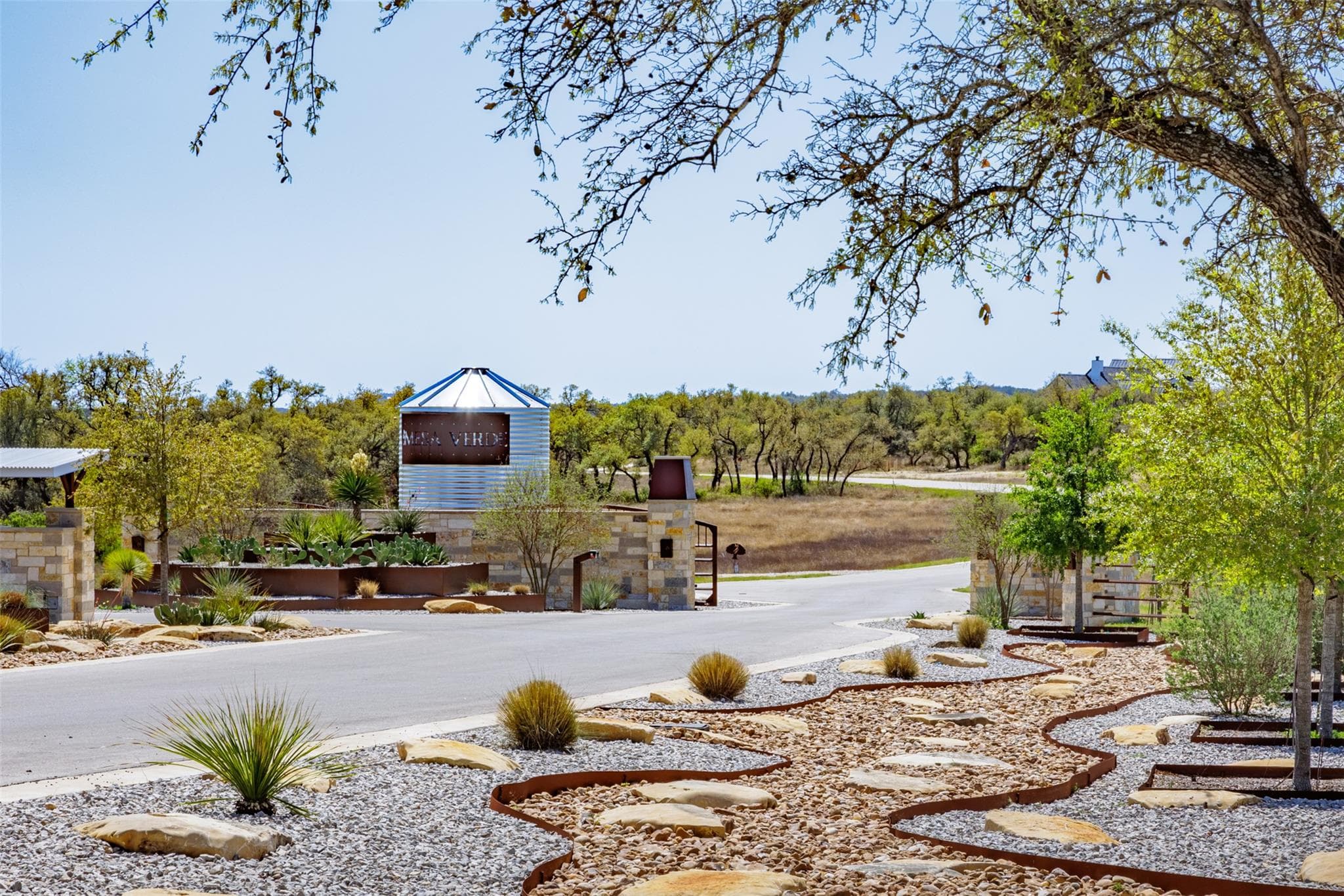 30 Mesa Ranch Rd