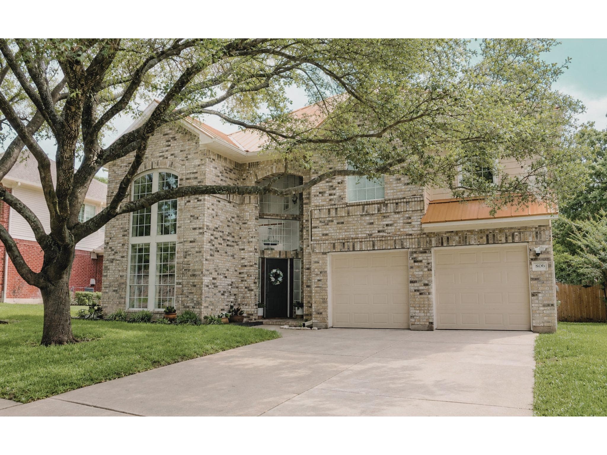 806 Mountain View Dr