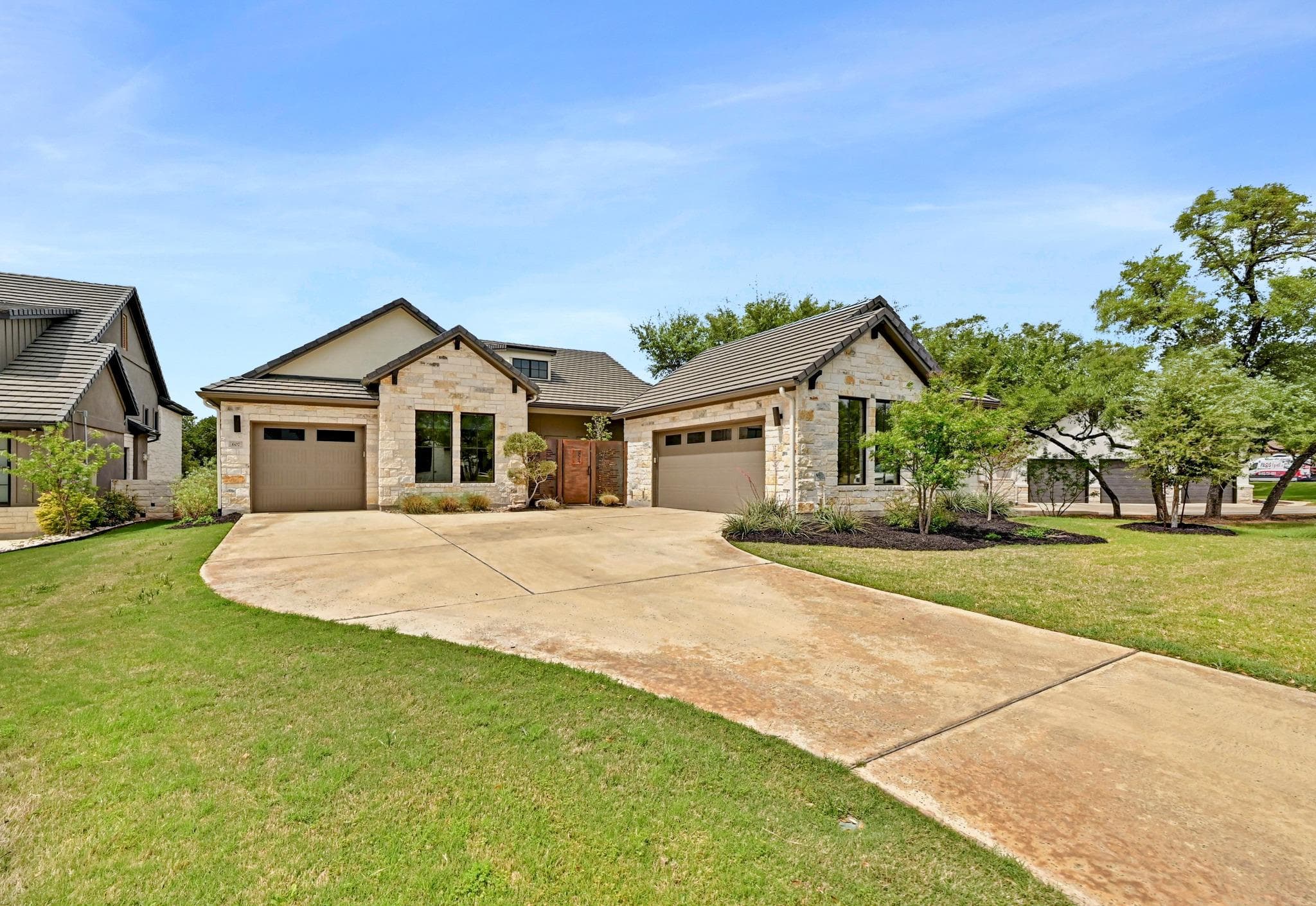 607 Flintridge Trl