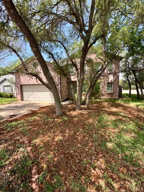 1201 Tremont Dr