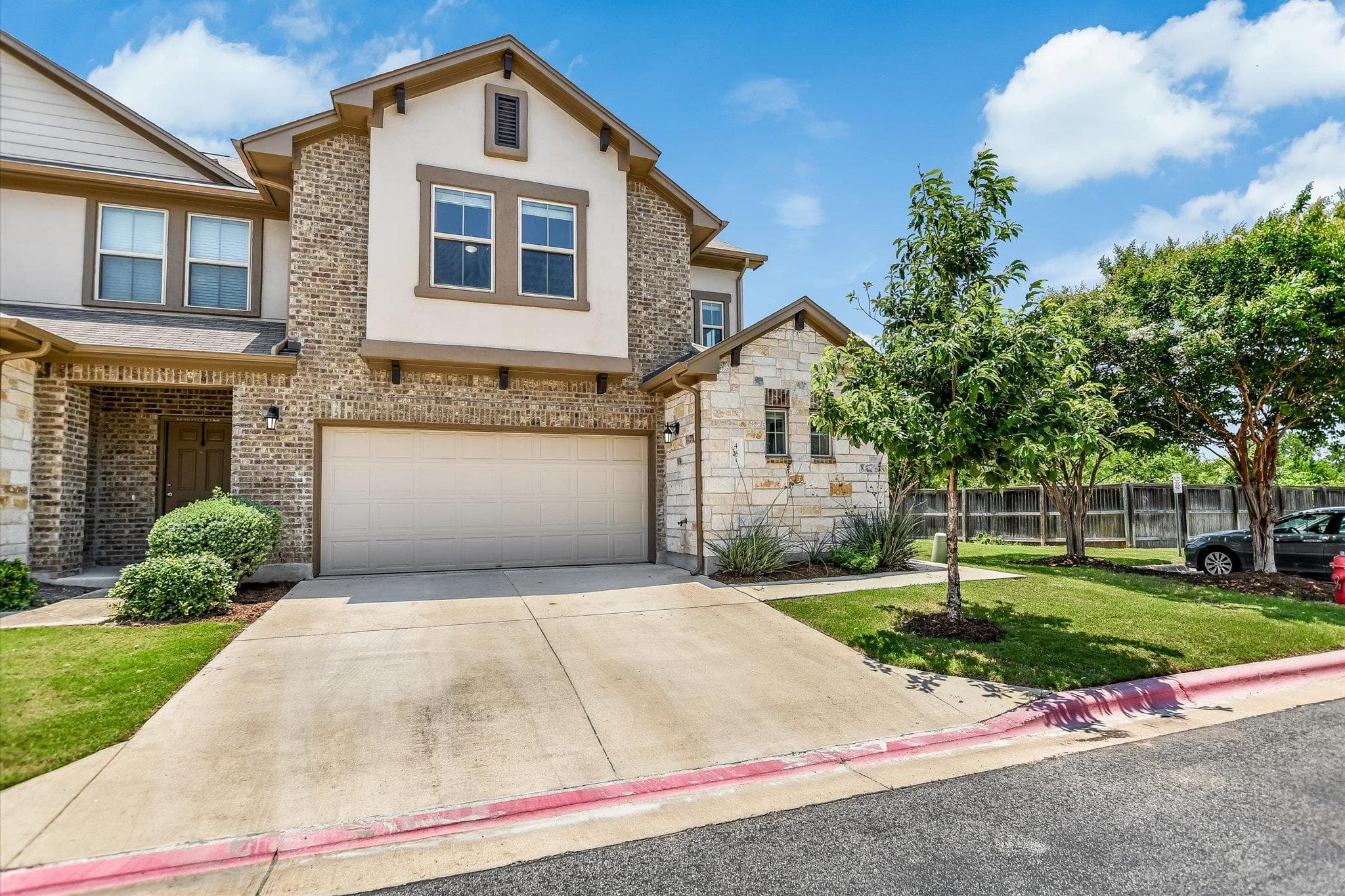 2304 S Lakeline Blvd #481