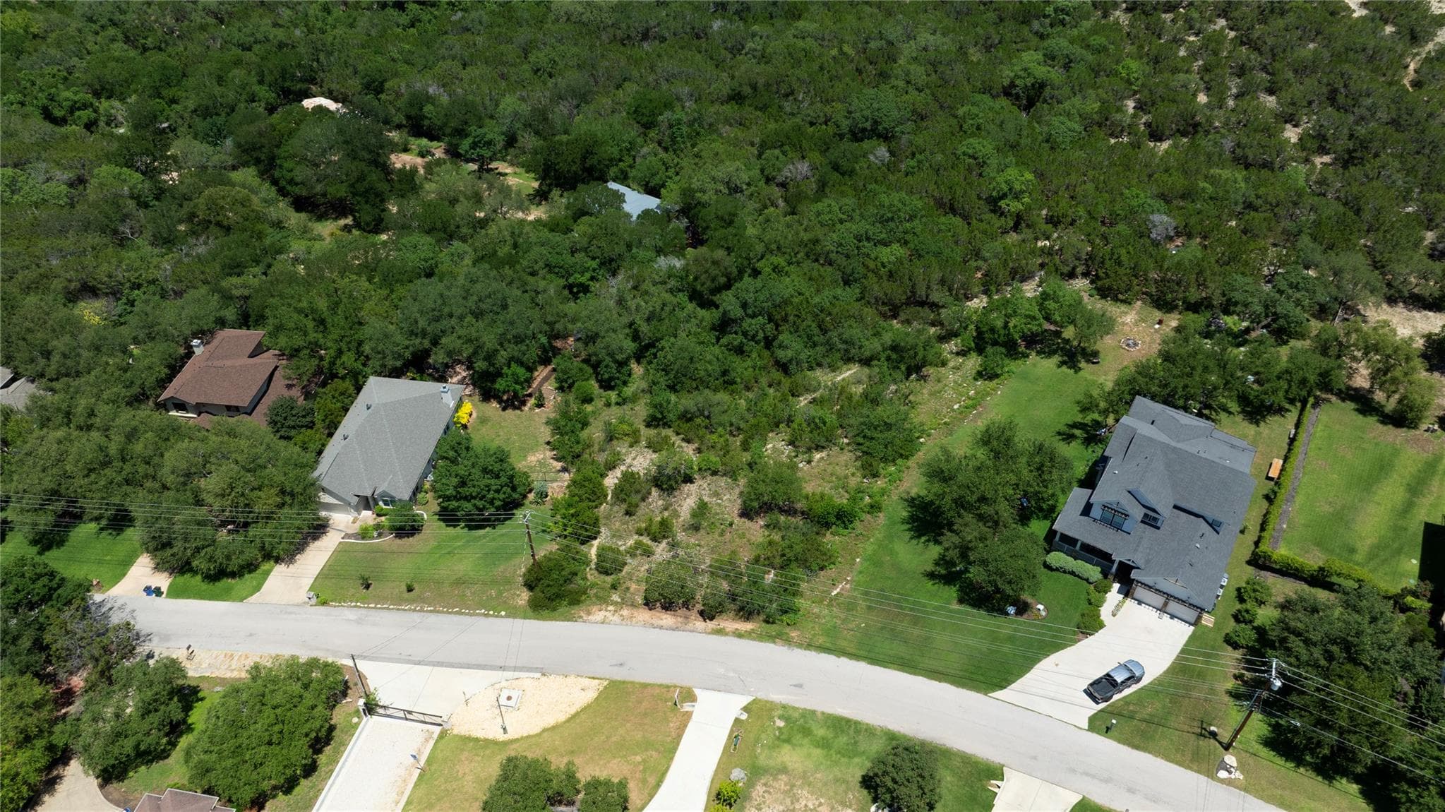 13700 Montview Dr