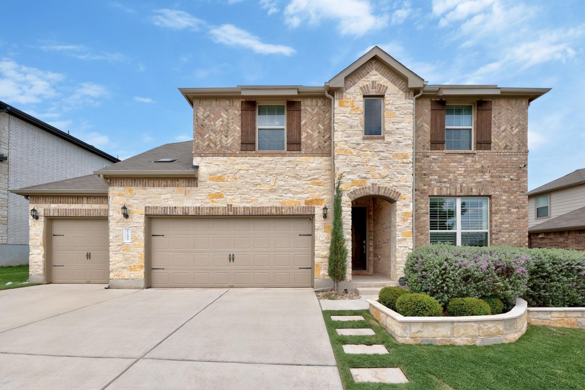 17600 Chino Ln