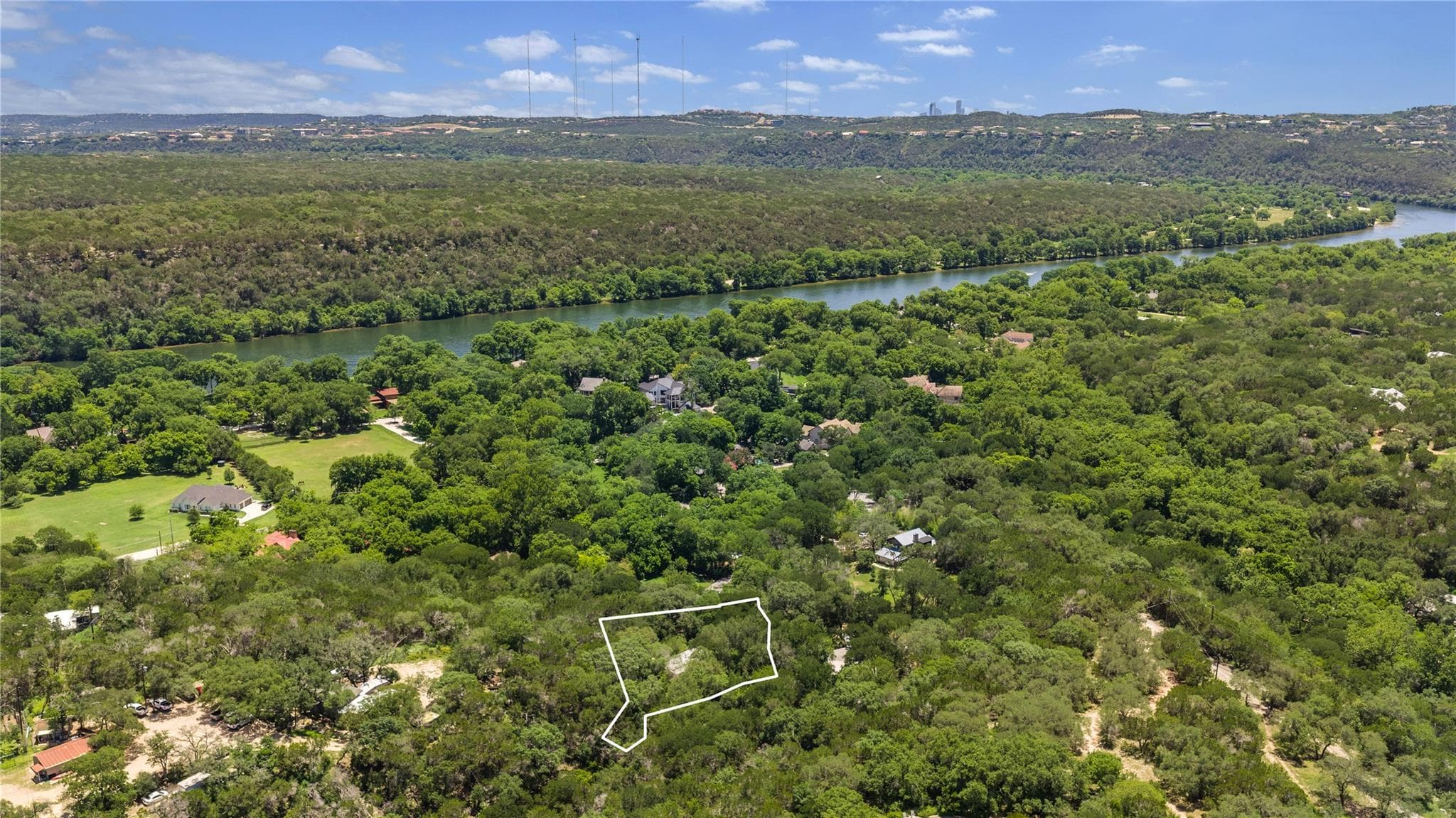 2316 River Hills Rd