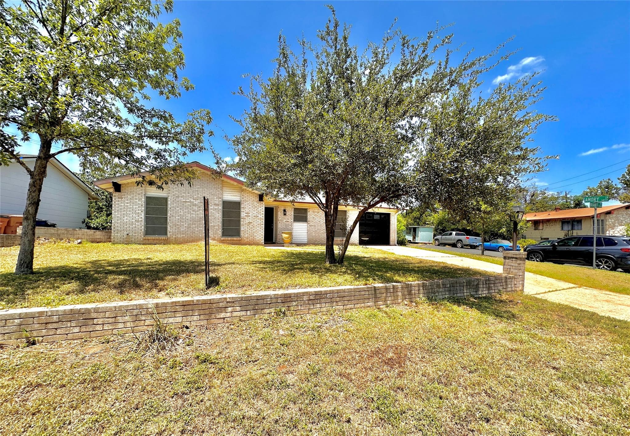 1500 Brandt Dr