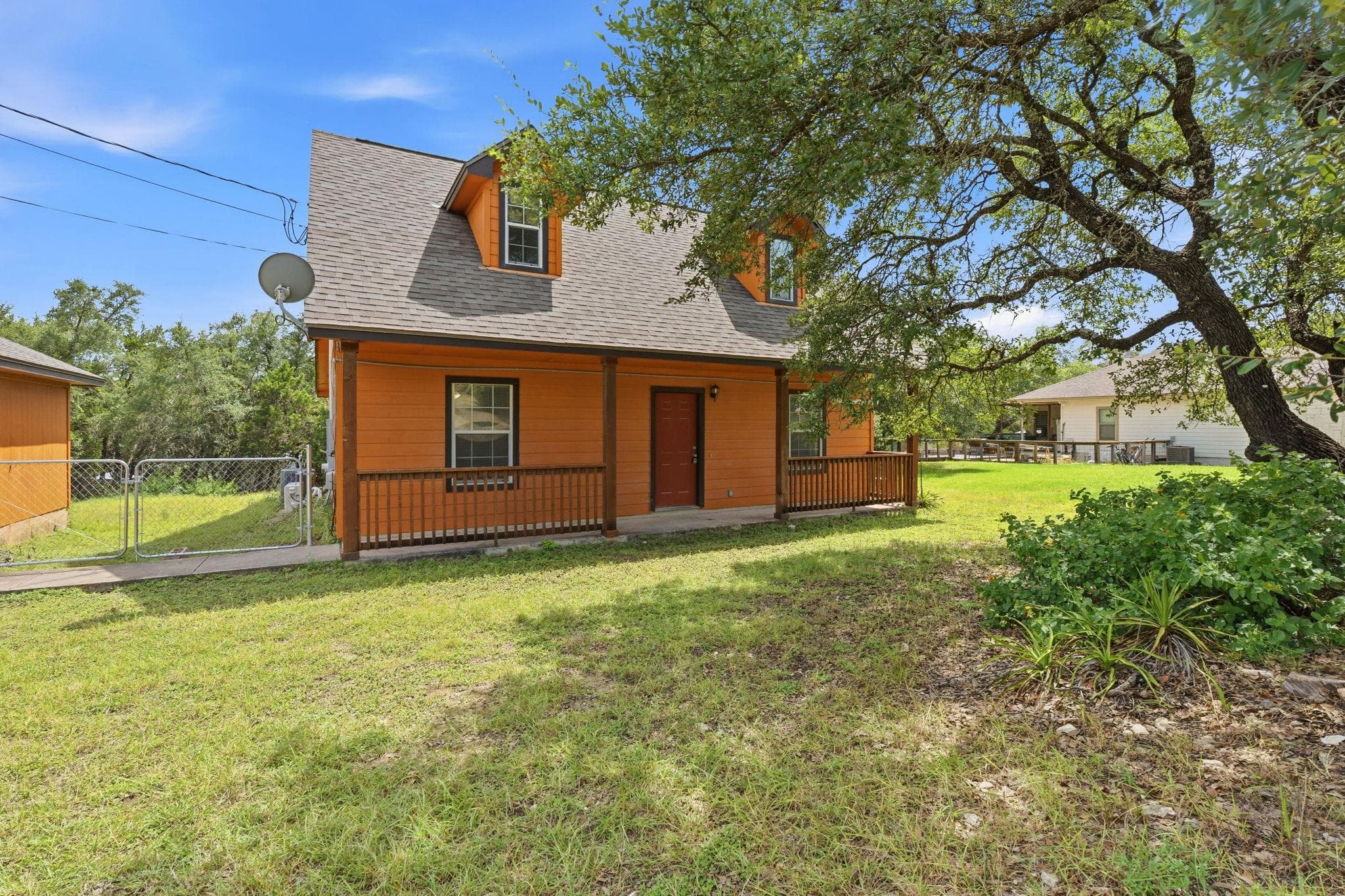 17509 Village Dr