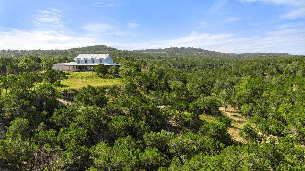 1101 Windy Hills Rd