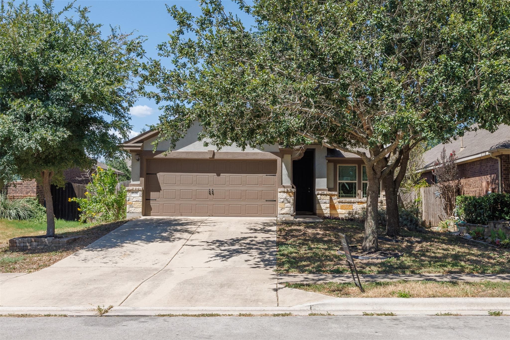 2514 Garlic Creek Dr
