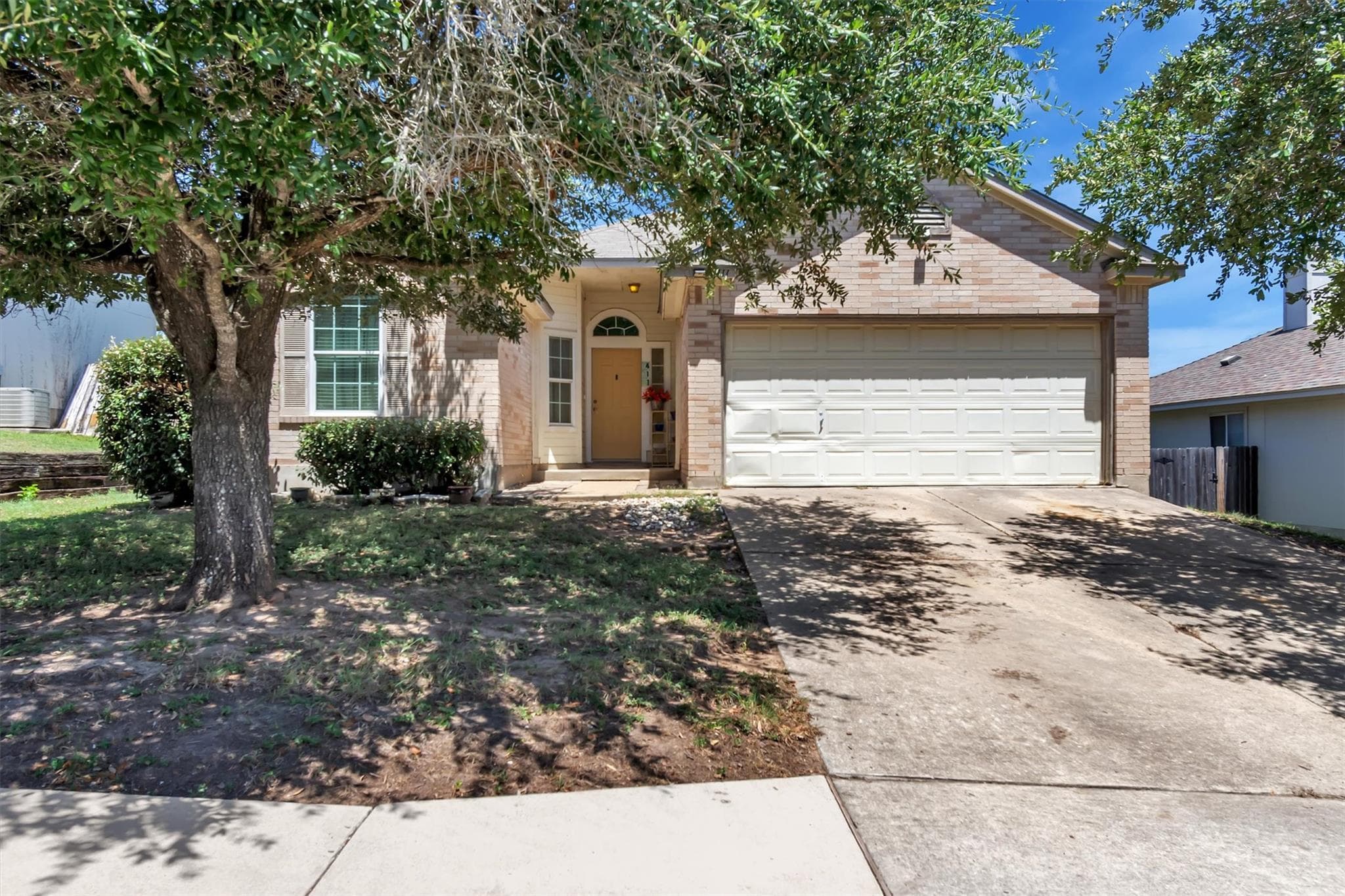 411 Estate Dr